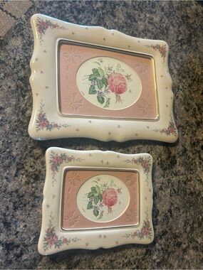 Rare Lenox Pattern Petite Rose set of 2 Picture Frame with Gold Accent and matte